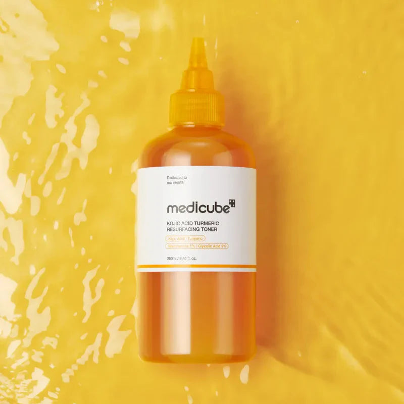 MEDICUBE ā Kojic Acid Turmeric Resurfacing Toner 250ml