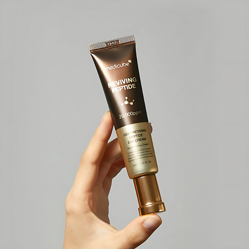 MEDICUBE - Deep Lifting Peptide Eye Cream 30ml