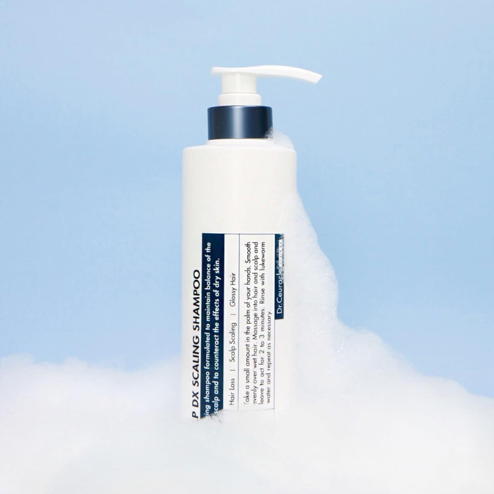 DR CEURACLE Scalp DX Scaling Shampoo 550ml