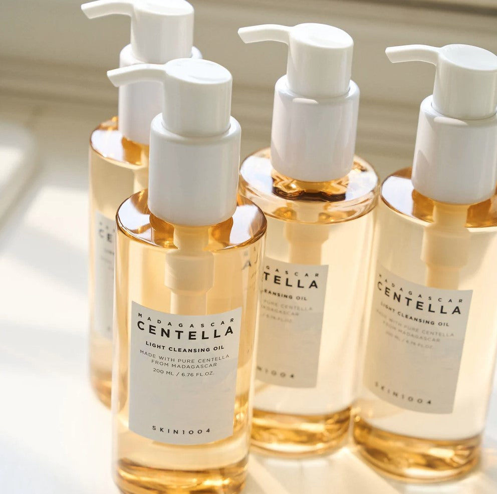SKIN1004 Madagascar Centella Light Cleansing Oil
