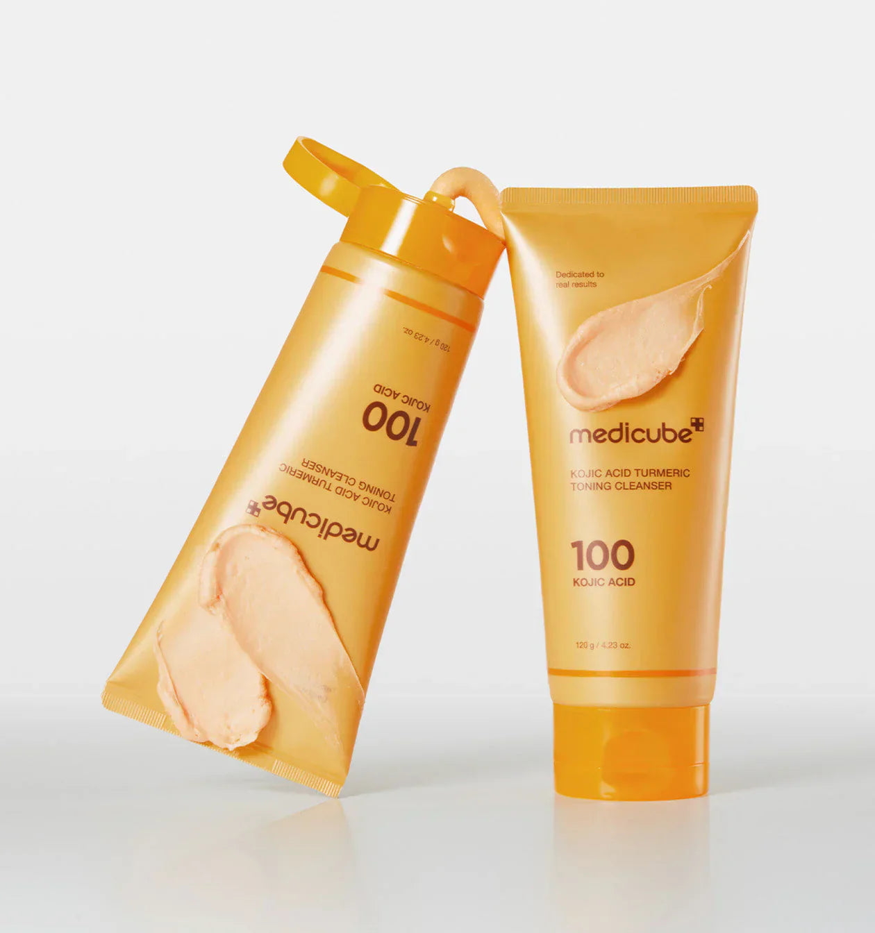 MEDICUBE – Kojic Acid Turmeric Toning Cleanser 120g